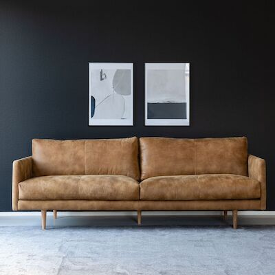 Huurre 3-istuttava sohva foggia konjakki, tammi jalat J-138